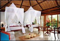 Twin Bed - Kamandalu Resort and Spa